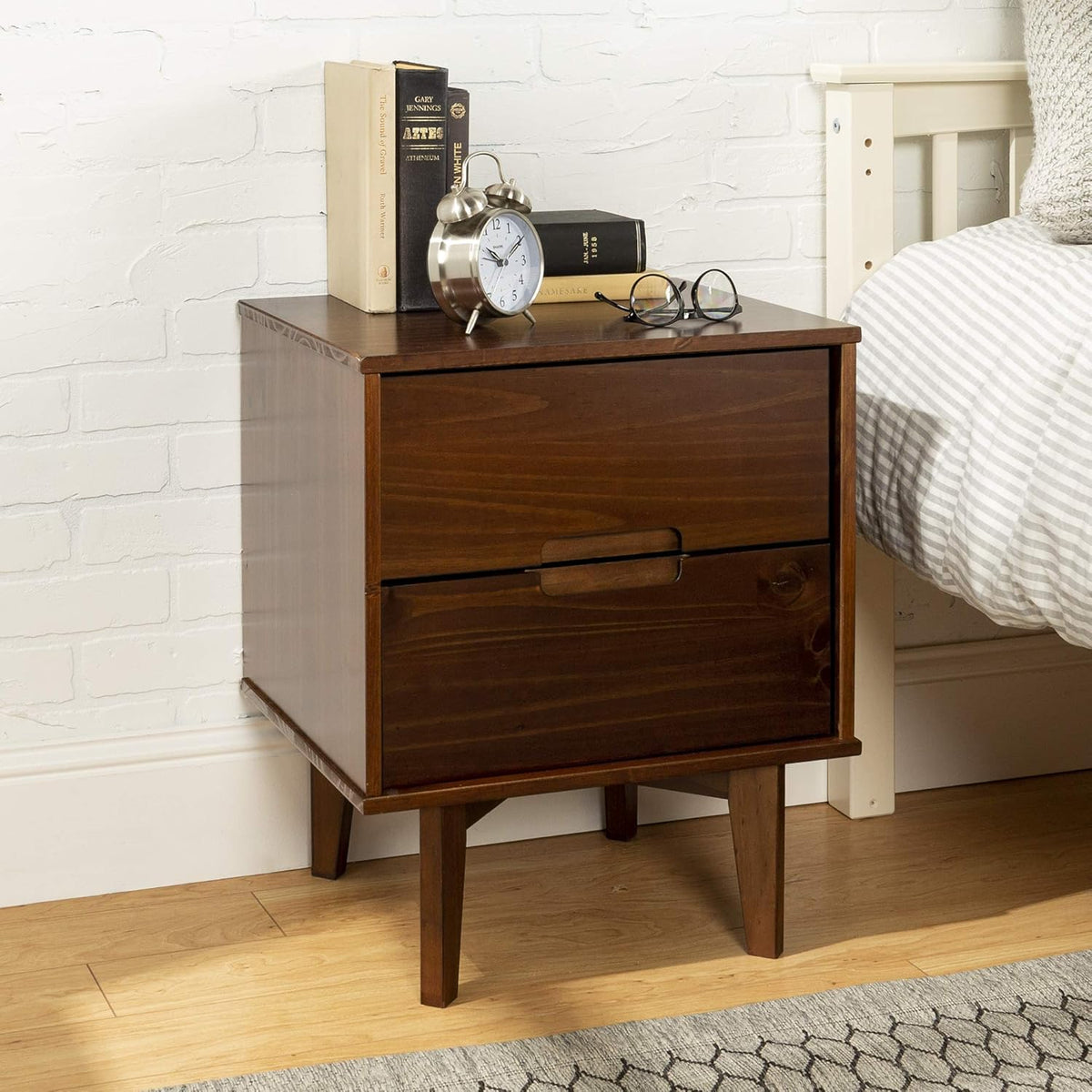 3 Drawer Mid Century Modern Wood Dresser T293606
